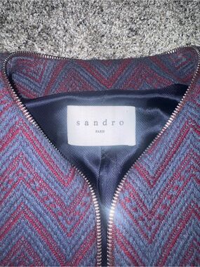 Sandro Chevron Decorative Zipper Front Blazer in Navy and Burgundy